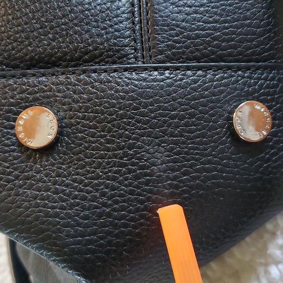 Michale Kors Black Leather Handbag - Picture 8 of 14